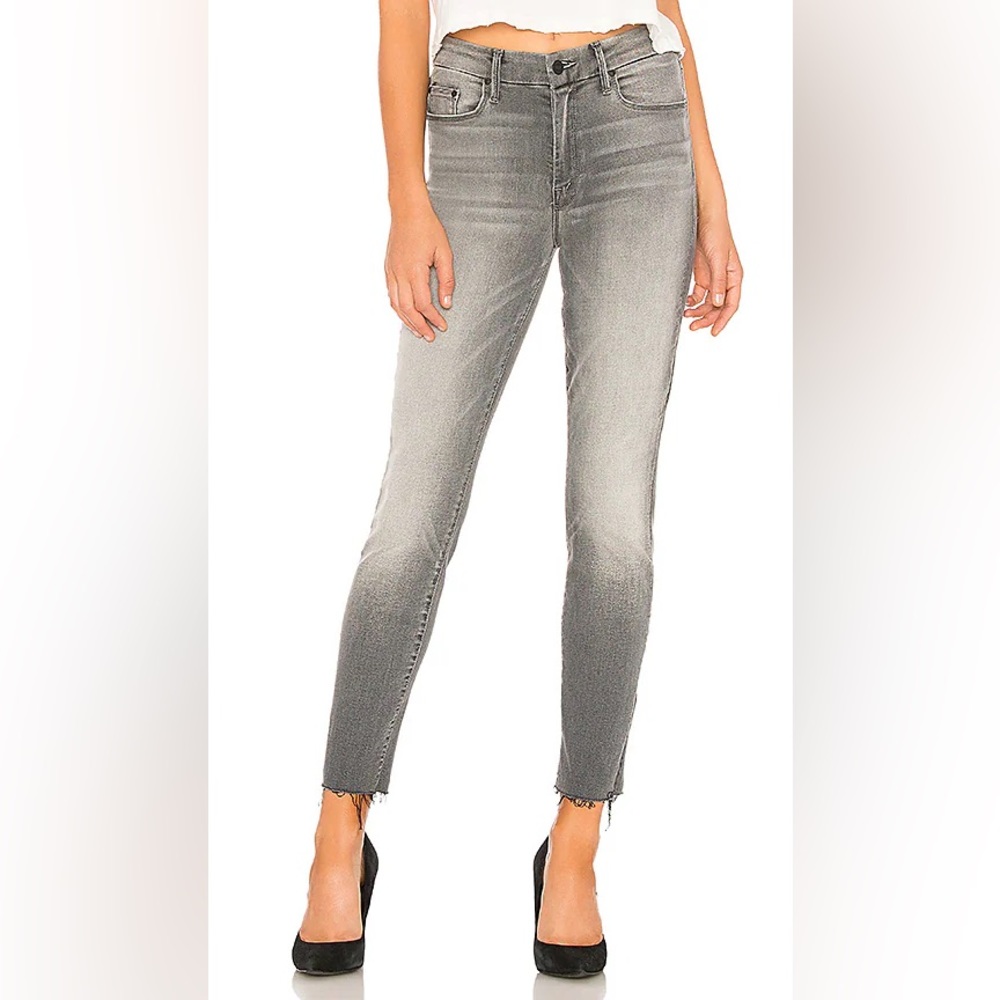 Mother Denim Looker Ankle Fray in color On the Moon; size 32